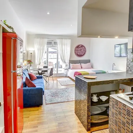 Bella Luna Apartment *